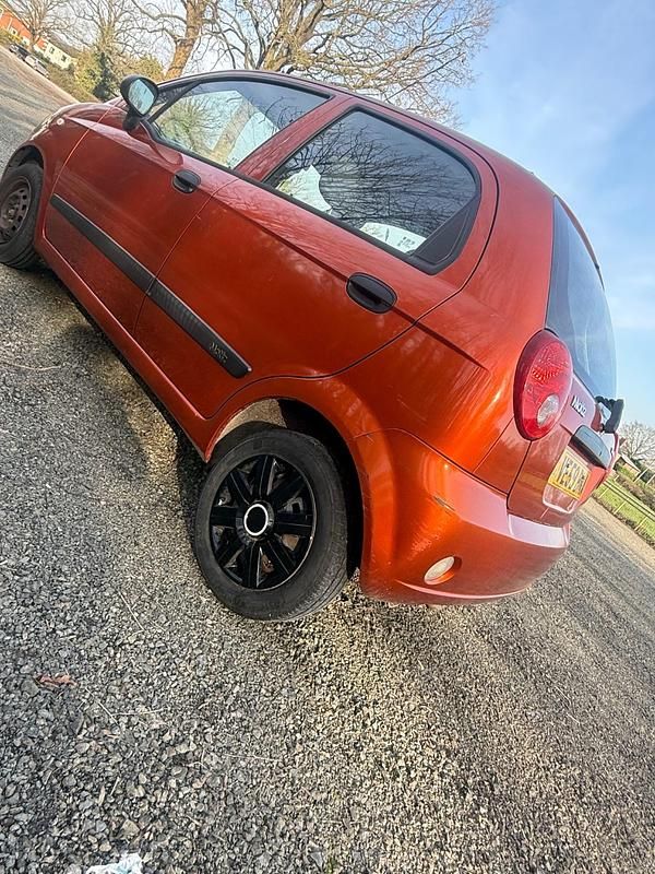 Used Chevrolet Matiz 51 HP (37 kW) 2009 Orange Hatchback