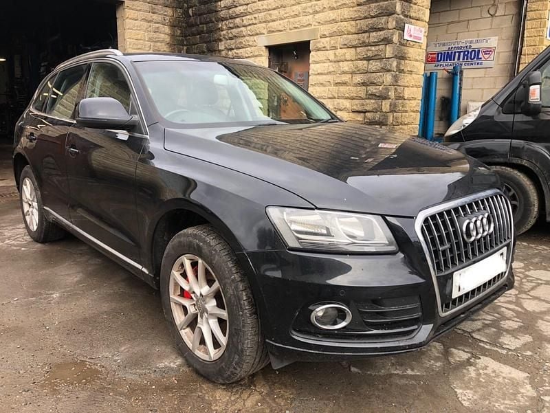 Used Audi Q5 2012 Black SUV