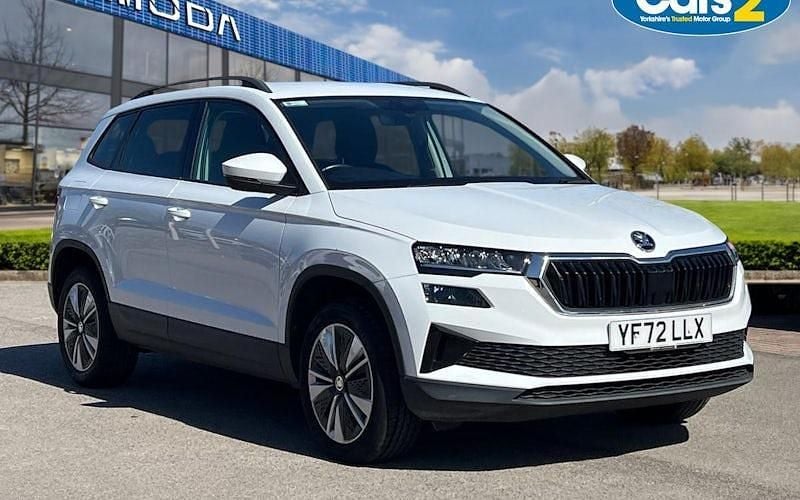 Used Skoda Karoq SE Drive 116 HP (85 kW) 2022 White SUV