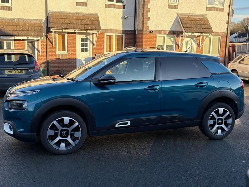 Used Citroën C4 Cactus Flair 130 HP (95 kW) 2018 Blue Hatchback