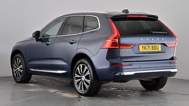 Used Volvo XC60 Inscription 197 HP (144 kW) 2022 Denim blue SUV