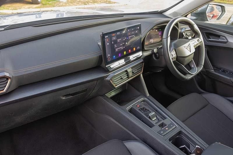 Used Cupra Formentor 204 HP (150 kW) 2024 Grey SUV