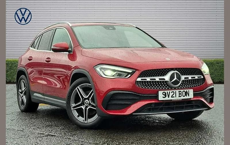 Used Mercedes GLA200 AMG line 163 HP (119 kW) 2021 Red SUV