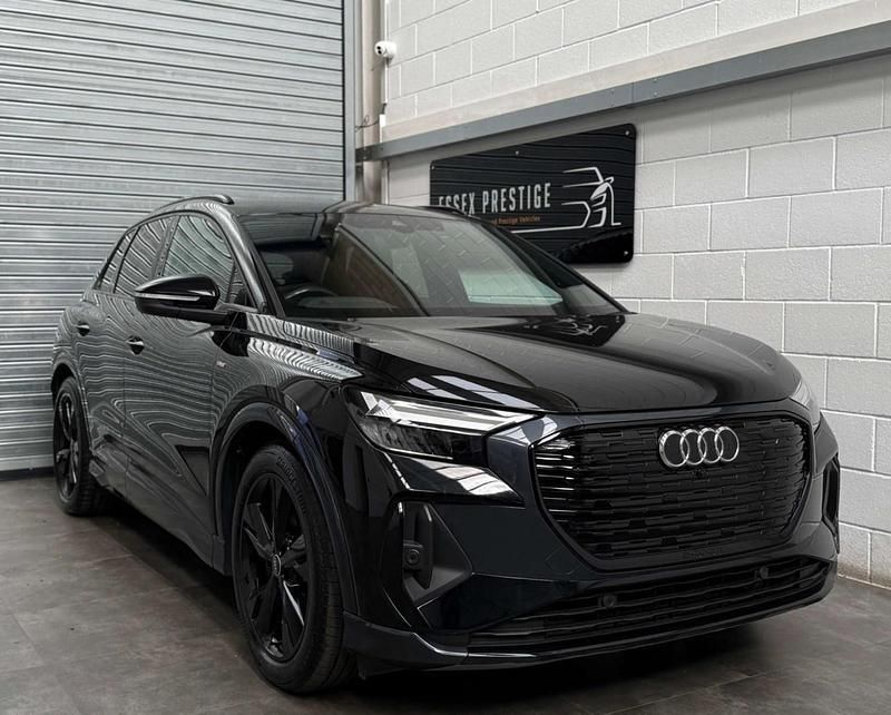 Black Used 2022 Audi Q4 e-tron S-Line SUV | £18,324 (Super price) - Image 1/4
