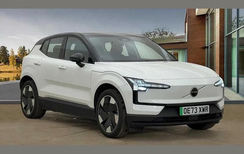 White Used 2024 Volvo EX30 Plus SUV | £24,000 (Super price) - Image 1/4