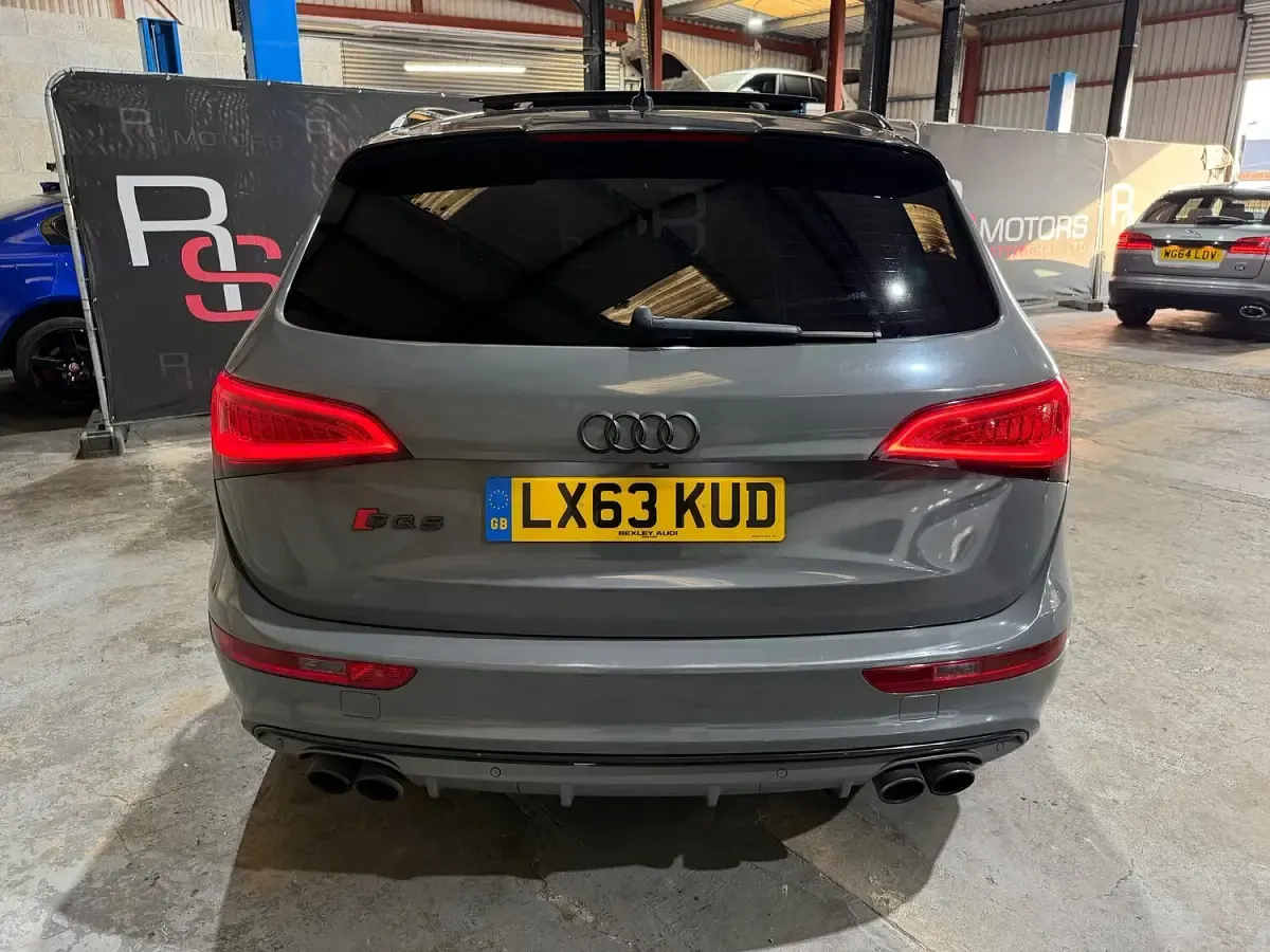 Used Audi SQ5 Design 340 HP (250 kW) 2013 Grey SUV