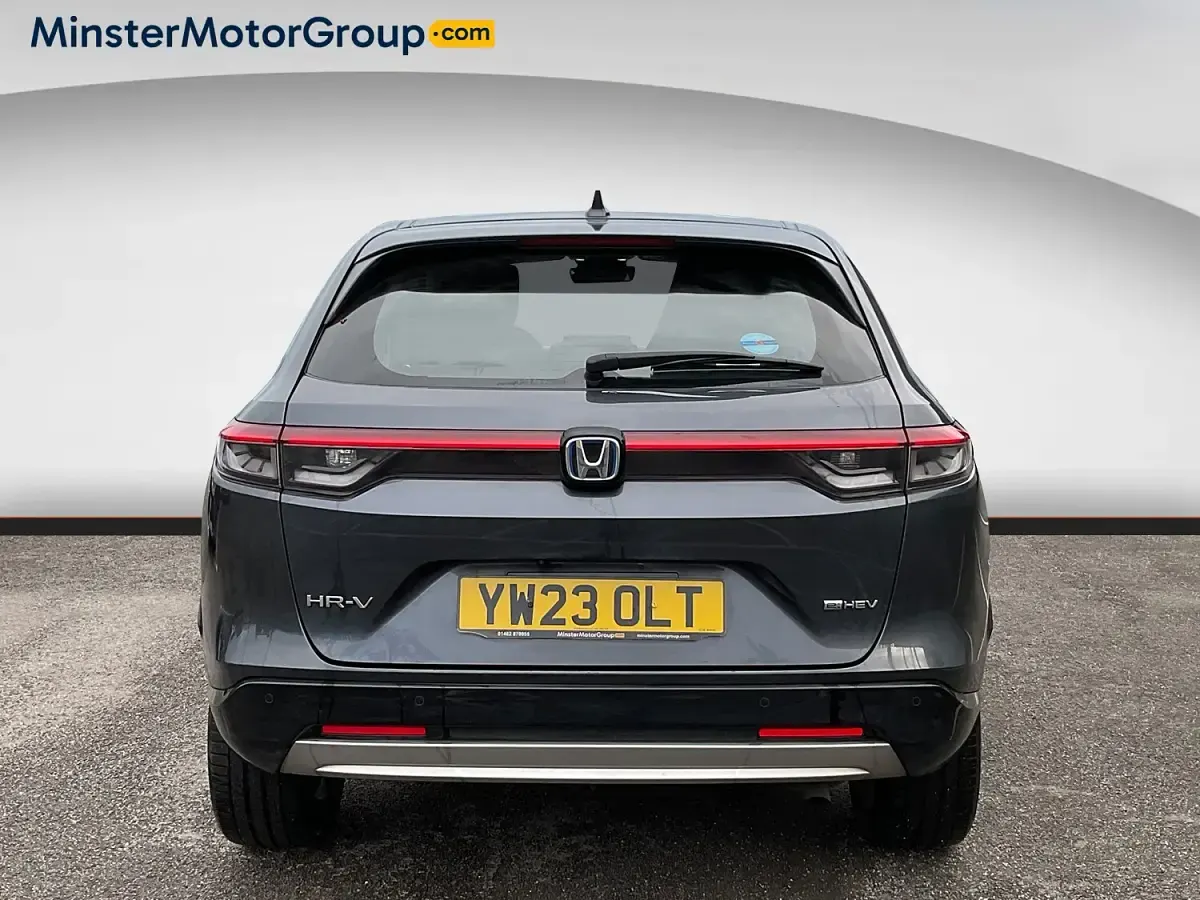 Used Honda HR-V Advance 131 HP (96 kW) 2023 Grey SUV