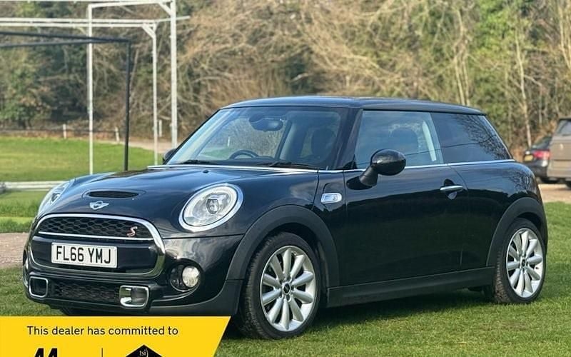 Usado Mini Cooper S Hatch 192 HP (141 kW) 2016 Citadino