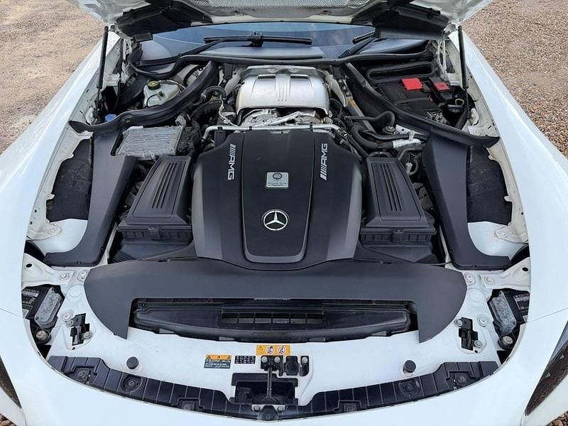 Used Mercedes AMG GT AMG 522 HP (383 kW) 2019 White Coupe