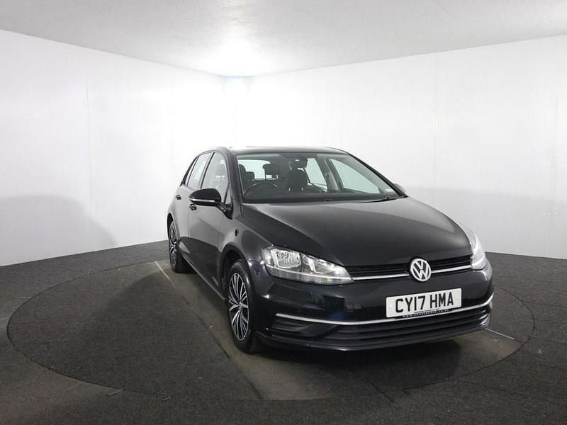 Black Used 2017 VW Golf VII SE Hatchback | £9,999 (Fair price) - Image 1/2