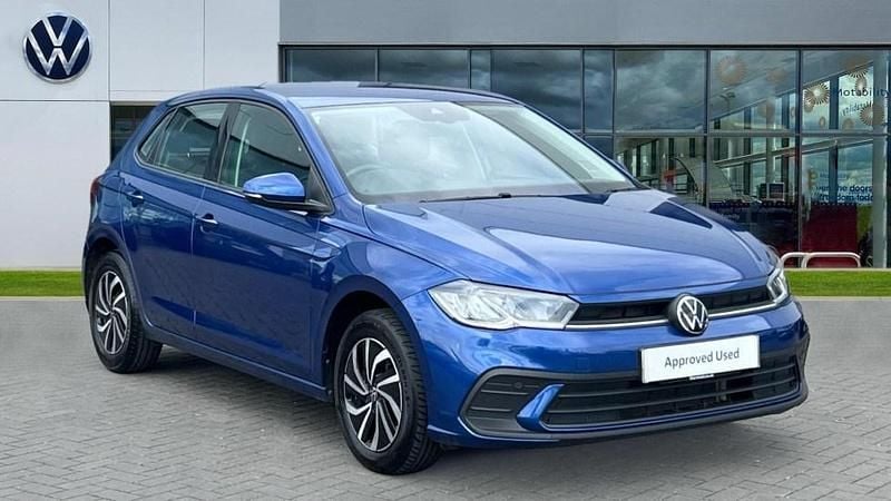 Reef blue metallic Used 2023 VW Polo Life Hatchback | £16,780 (Fair price) - Image 1/4