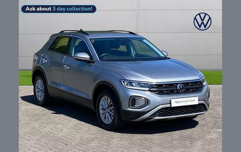 Silver Used 2023 VW T-Roc Life SUV | £16,900 (Good price) - Image 1/4