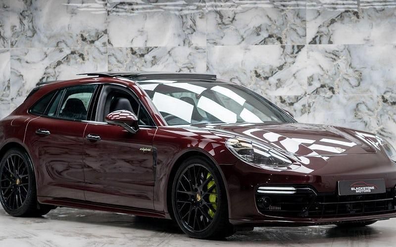 Used 2020 Porsche Panamera Sport Turismo Estate | £57,989 - Image 1/4