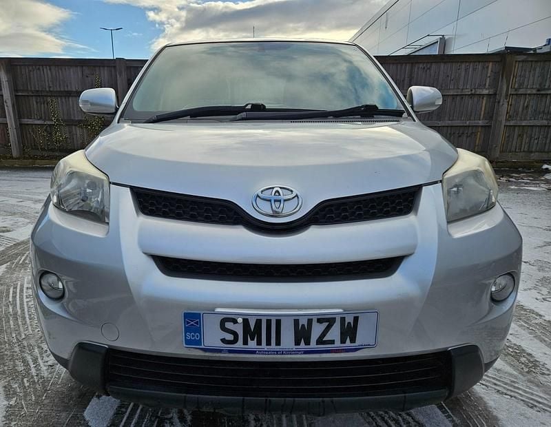 Used Toyota Urban Cruiser 2011 Silver Hatchback