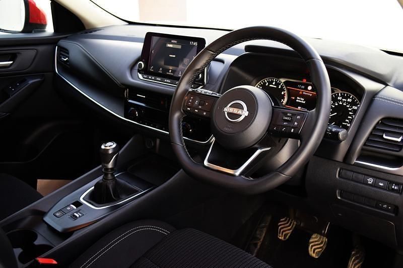 Used Nissan Qashqai Acenta Premium 2024 Red SUV