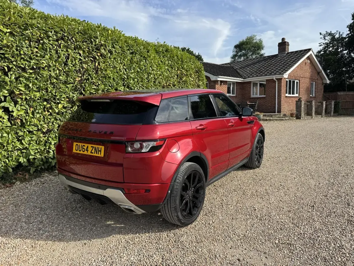 Used Land Rover Range Rover evoque Dynamic 190 HP (139 kW) 2014 Red SUV