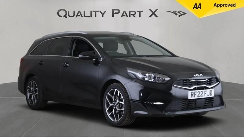 Black Used 2022 Kia Ceed Sportswagon 2 Estate | £13,975 (Fair price) - Image 1/4