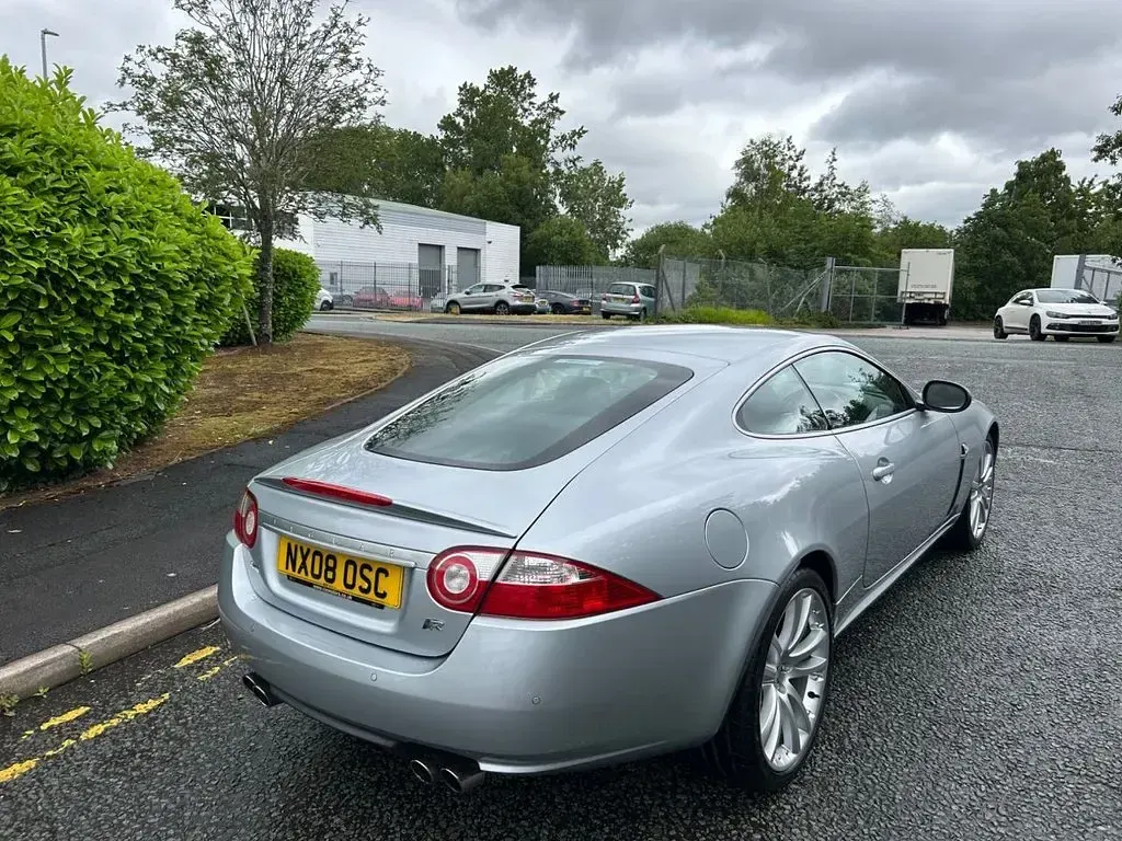 Used Jaguar XKR Supercharged 420 HP (308 kW) 2008 Silver Coupe