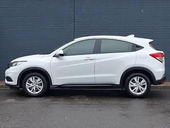 Used Honda HR-V S 130 HP (95 kW) 2019 White SUV