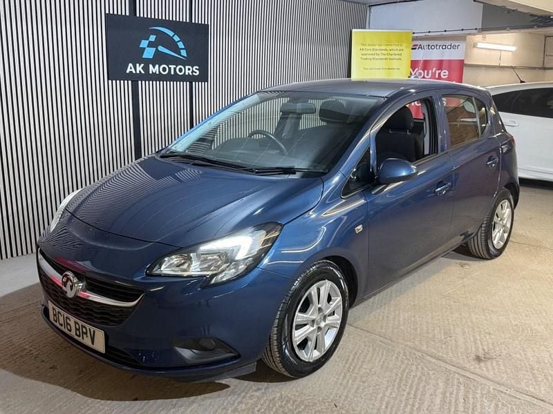 Used Vauxhall Corsa Design Edition 90 HP (66 kW) 2016 Blue Hatchback
