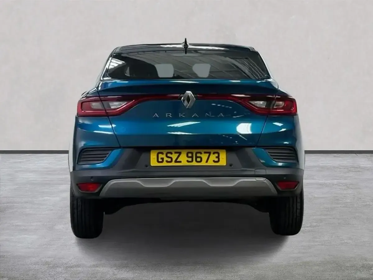 Used Renault Arkana Evolution 140 HP (102 kW) 2023 Blue SUV