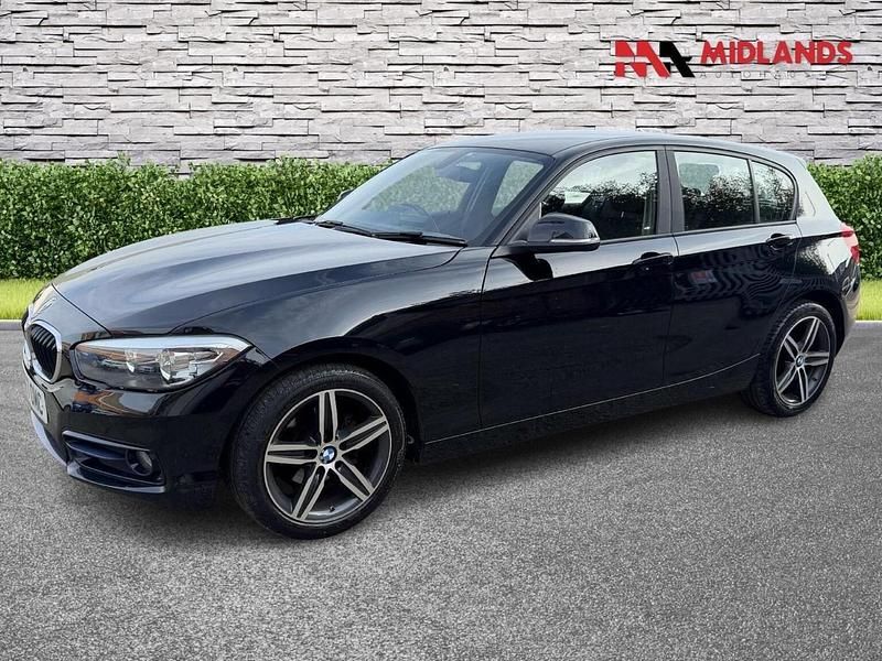 Used BMW 118 Sport Line 2017 Black Hatchback