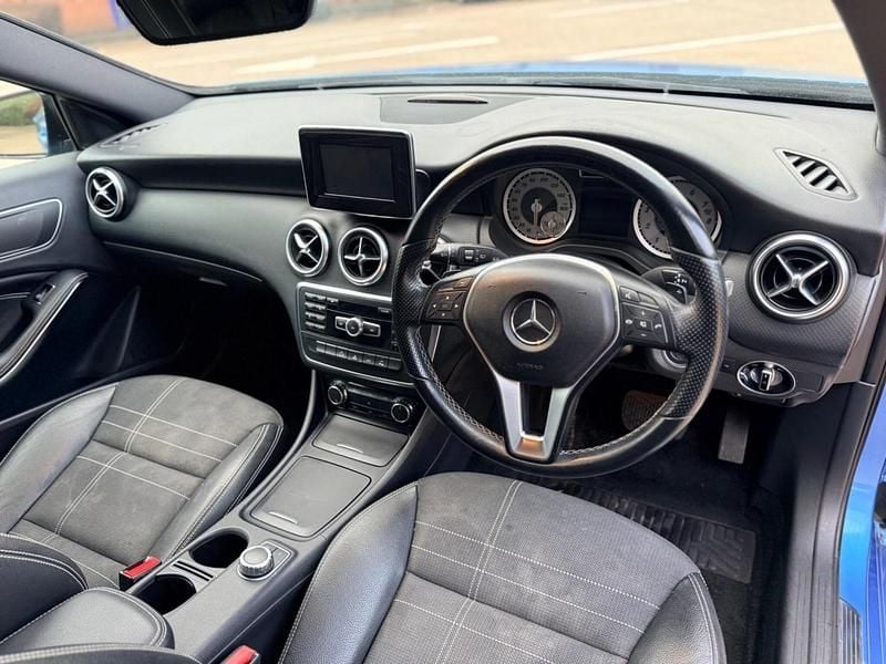 Used Mercedes A200 2013 Blue Hatchback