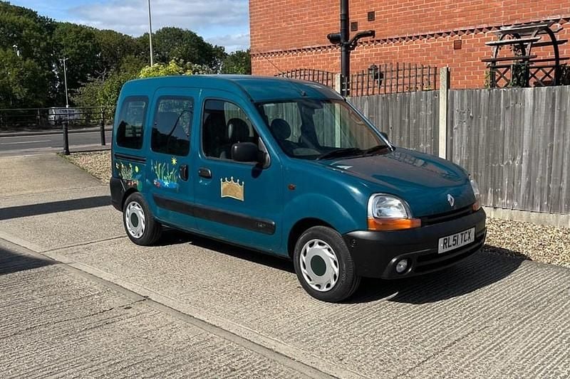 Green Used 2002 Renault Kangoo Authentique MPV | £1,695 - Image 1/1
