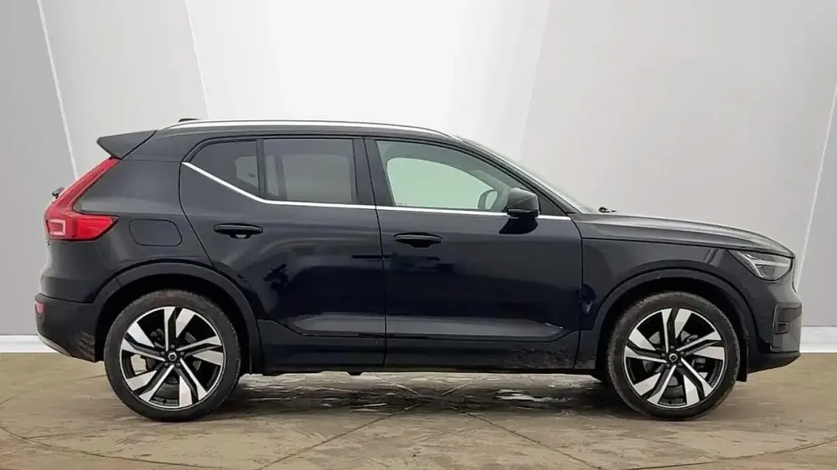 Usado Volvo XC40 Ultra 2025 Preto SUV