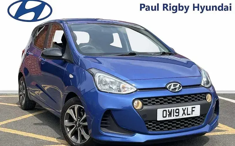 Used Hyundai i10 67 HP (49 kW) 2020 Hatchback