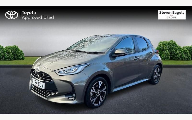 Used Toyota Yaris Hybrid Design 116 HP (85 kW) 2026 Hatchback