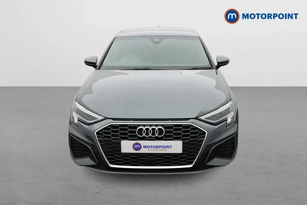 Używany Audi A3 S-Line 2022 Szary Sedan/Limuzyna
