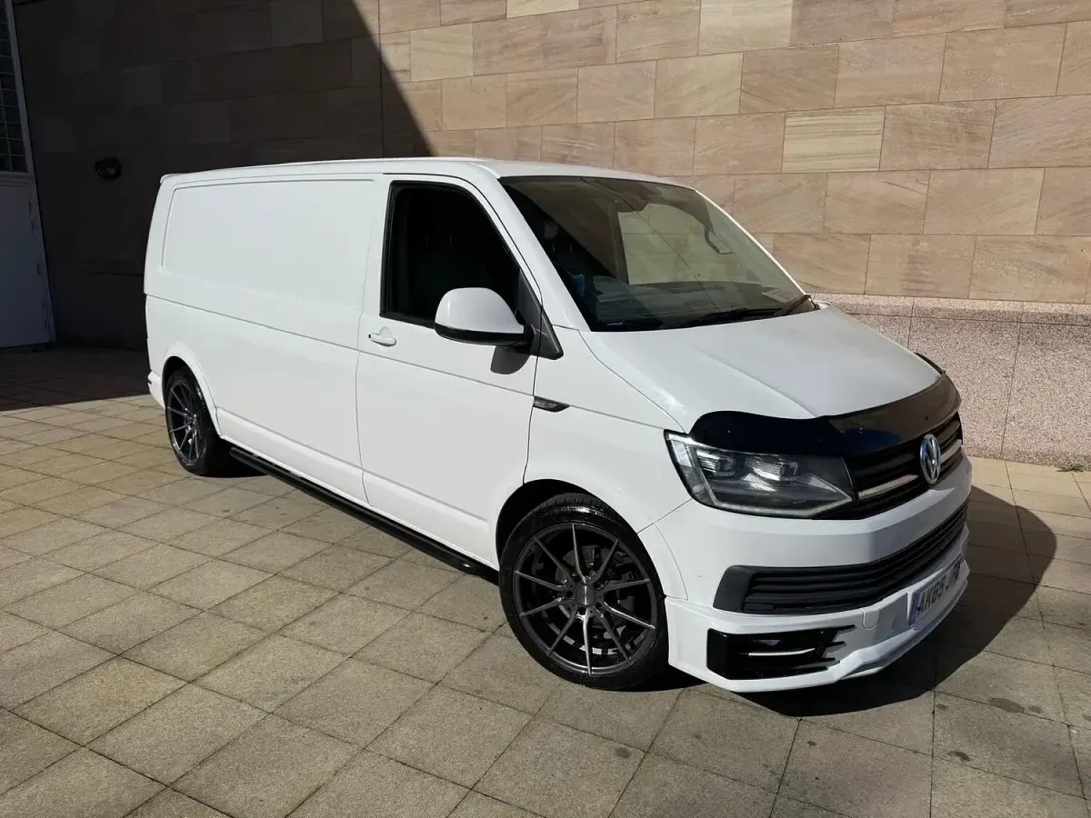 Used VW T5 Highline 178 HP (130 kW) 2015 White Van
