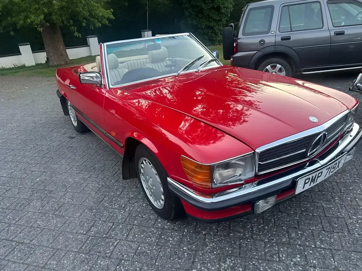 Used Mercedes SL380 1981 Red Cabriolet