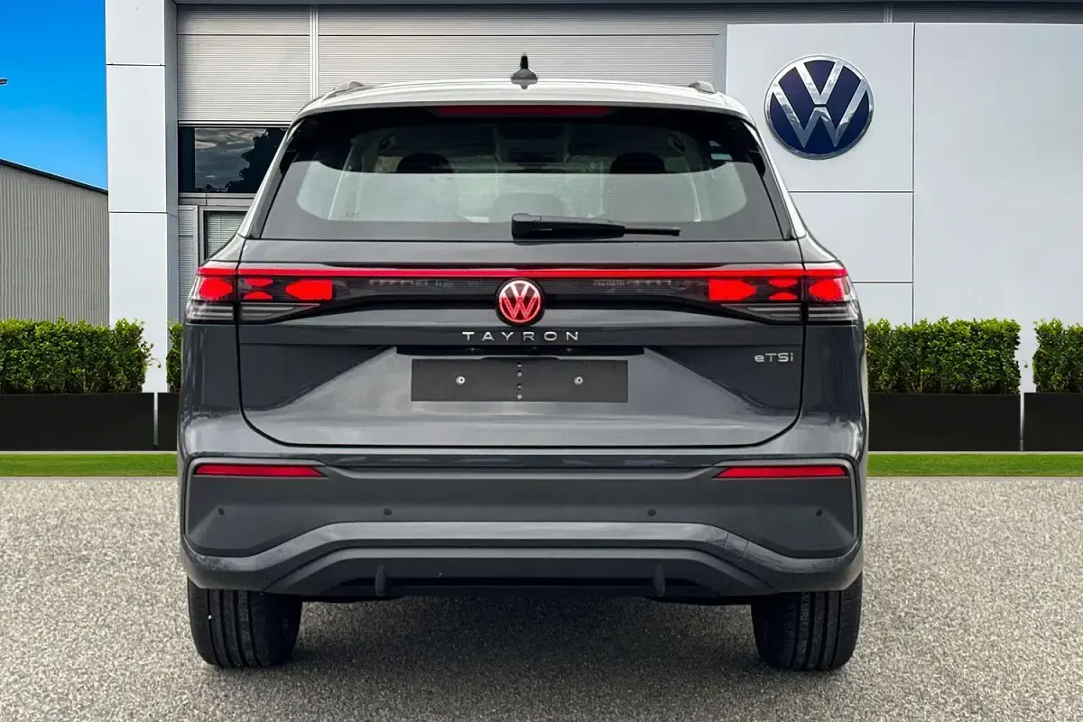 New VW Touran S 150 HP (110 kW) 2026 Grey MPV