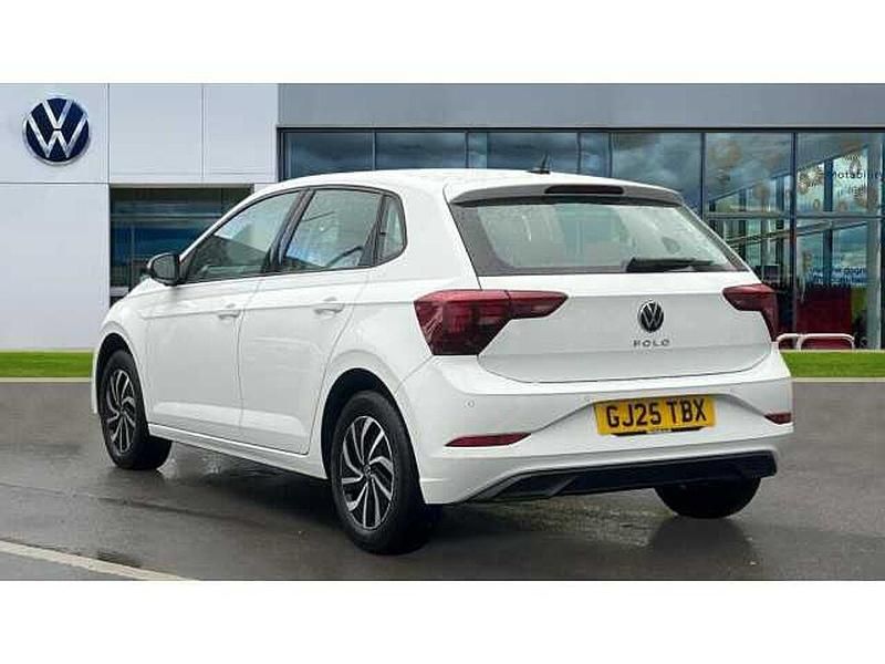 Used VW Polo Life 95 HP (69 kW) 2025 White Hatchback