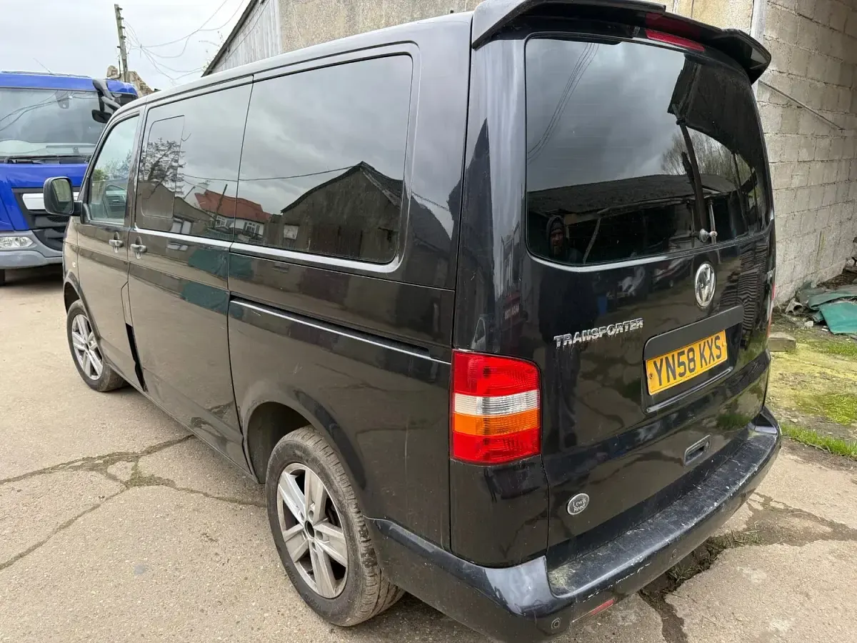 Used VW T5 SE 102 HP (75 kW) 2008 Black Van