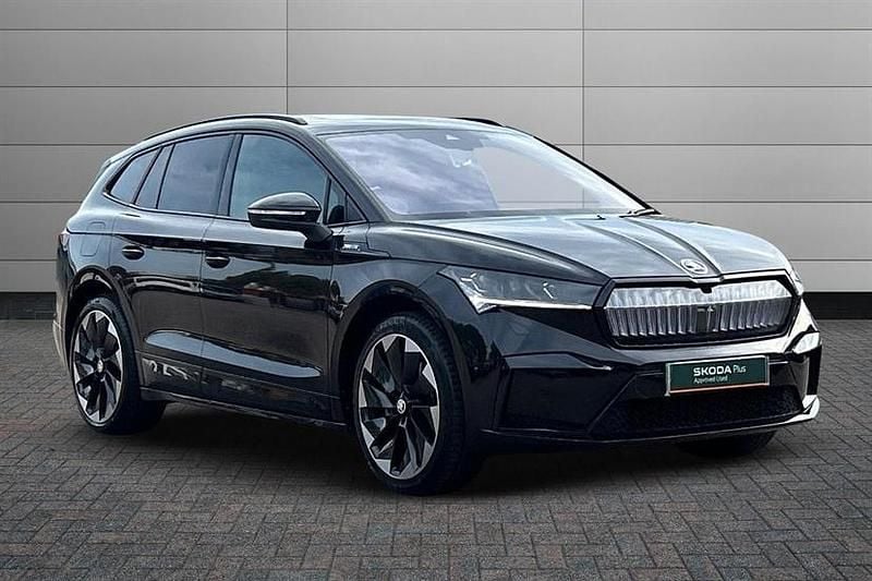Black Used 2023 Skoda Enyaq iV SportLine SUV | £29,200 (Fair price) - Image 1/3