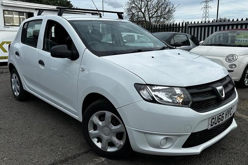 Used Dacia Sandero Ambiance 73 HP (53 kW) 2016