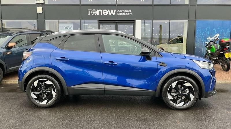 Used Renault Captur Techno 143 HP (105 kW) 2025 Special metallic  iron blue  SUV