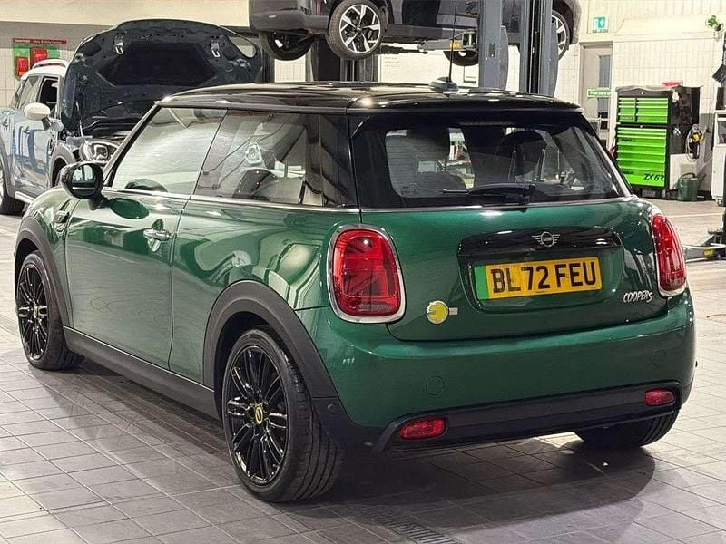 Used Mini Cooper S Hatch 135 kW (184 HP) 2022 Green Hatchback