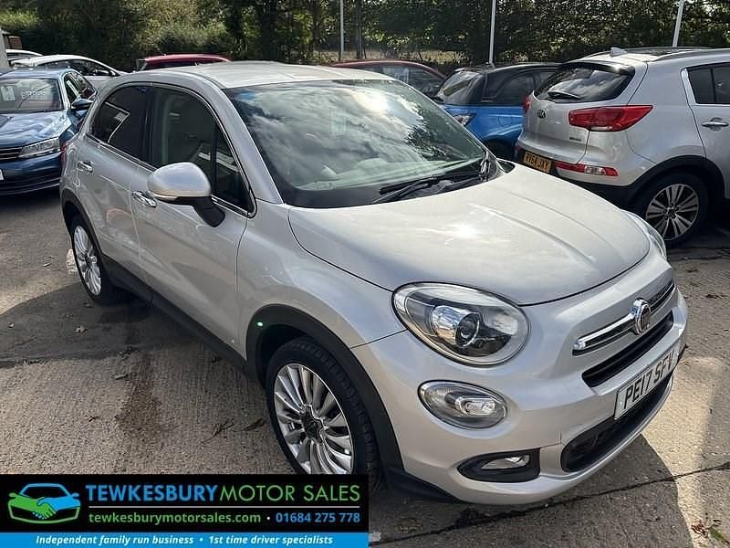 Argento grey Used 2017 Fiat 500X Lounge SUV | £7,995 (Fair price) - Image 1/4