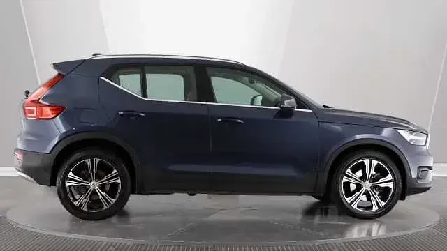Used Volvo XC40 Inscription 194 HP (142 kW) 2021 SUV