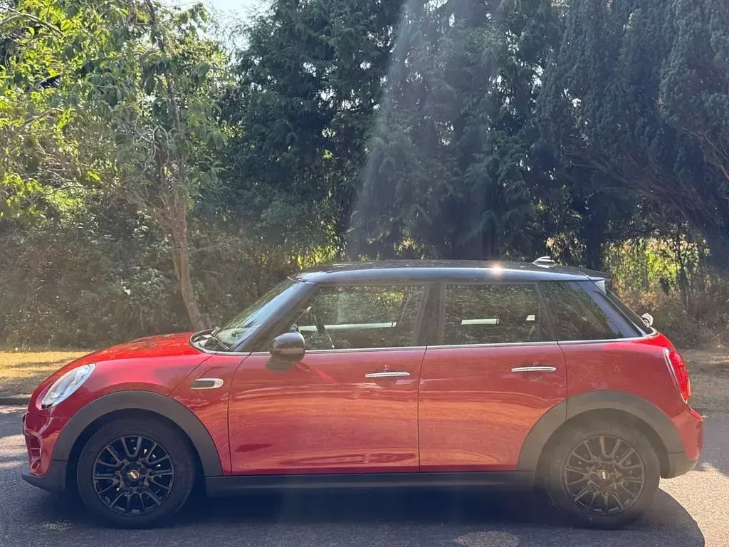 Used Mini Cooper Hatch 2014 Red Hatchback