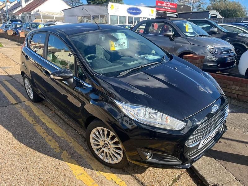 Black Used 2014 Ford Fiesta Titanium Hatchback | £5,695 (A bit pricey) - Image 1/4