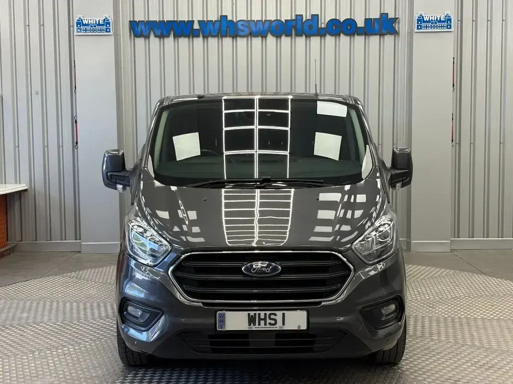 Used Ford Transit Custom Limited 130 HP (95 kW) 2019 Grey Van