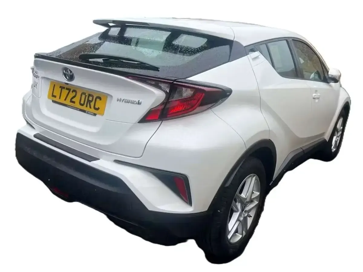 Used Toyota C-HR 122 HP (89 kW) 2022 White SUV