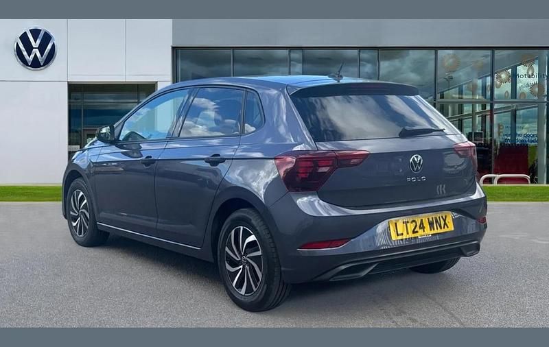 Used VW Polo Life 95 HP (69 kW) 2024 Grey Hatchback