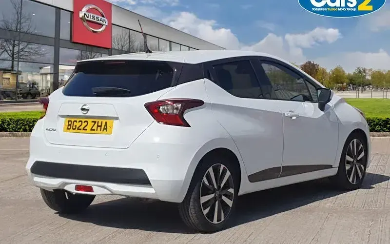 Used Nissan Micra Tekna 92 HP (67 kW) 2022 White Hatchback