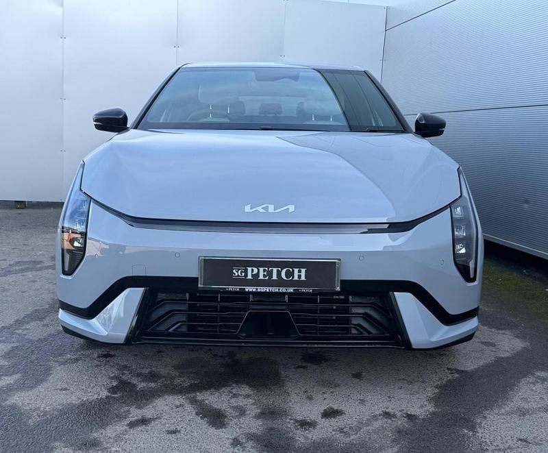 New Kia EV4 GT-Line 147 kW (201 HP) 2025 Grey Hatchback